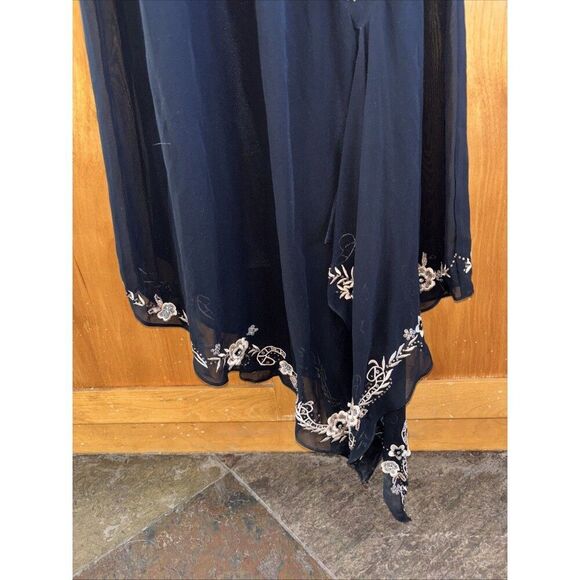 R&M Richards Dress Black Floral Embroidered Beaded Sequin Sleeveless 8 Fairy - Picture 5 of 13